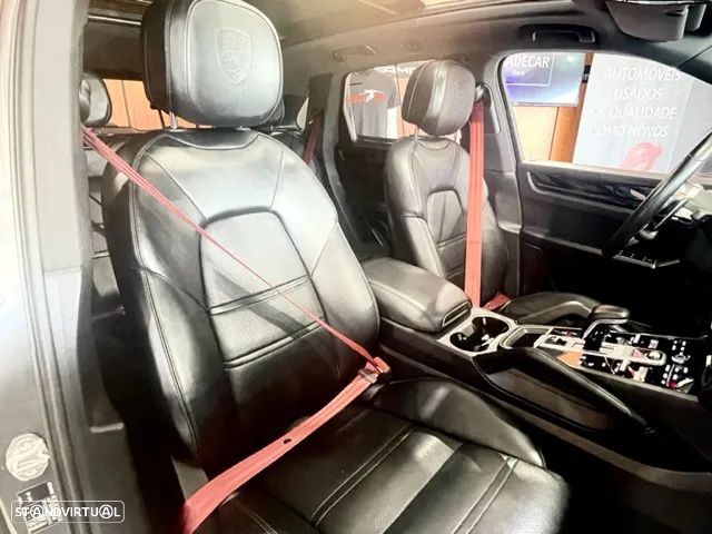 Porsche Cayenne Platinum Edition - 21