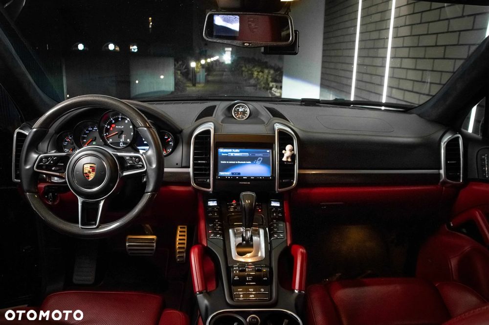 Porsche Cayenne Turbo S Tiptronic S - 18