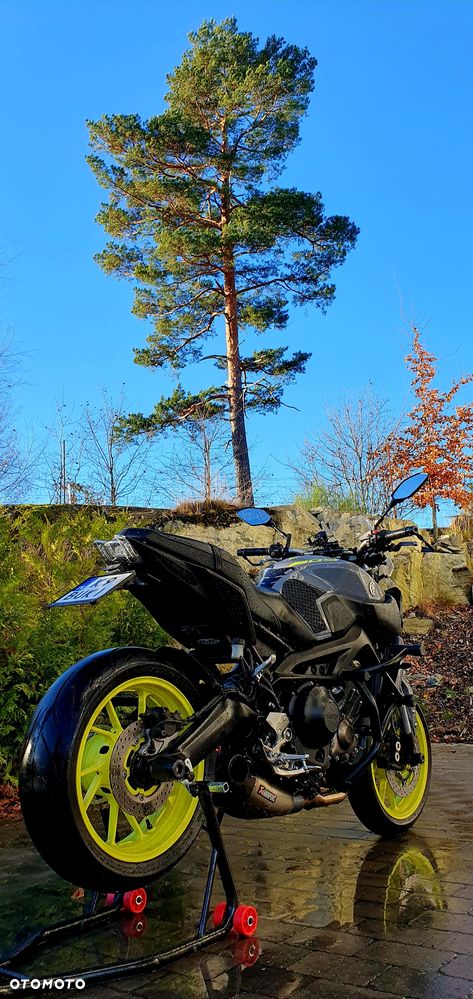 Yamaha MT - 33