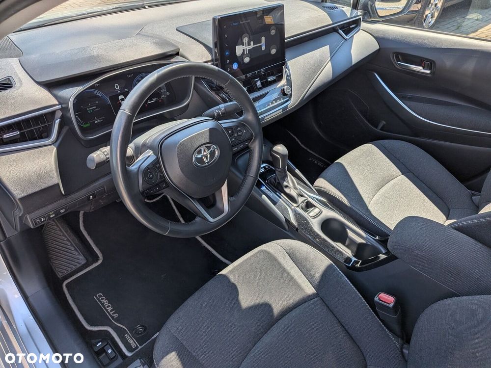Toyota Corolla 1.8 Hybrid Comfort - 15