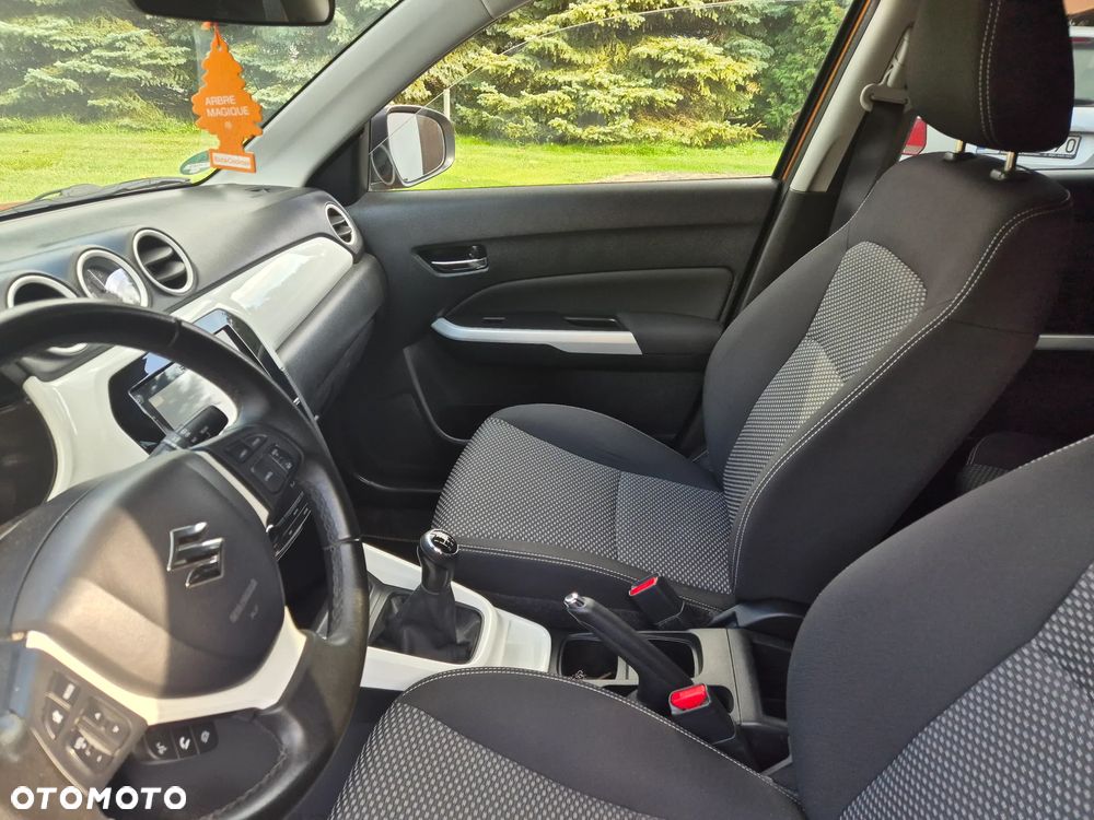 Suzuki Vitara 1.6 Elegance 2WD - 12
