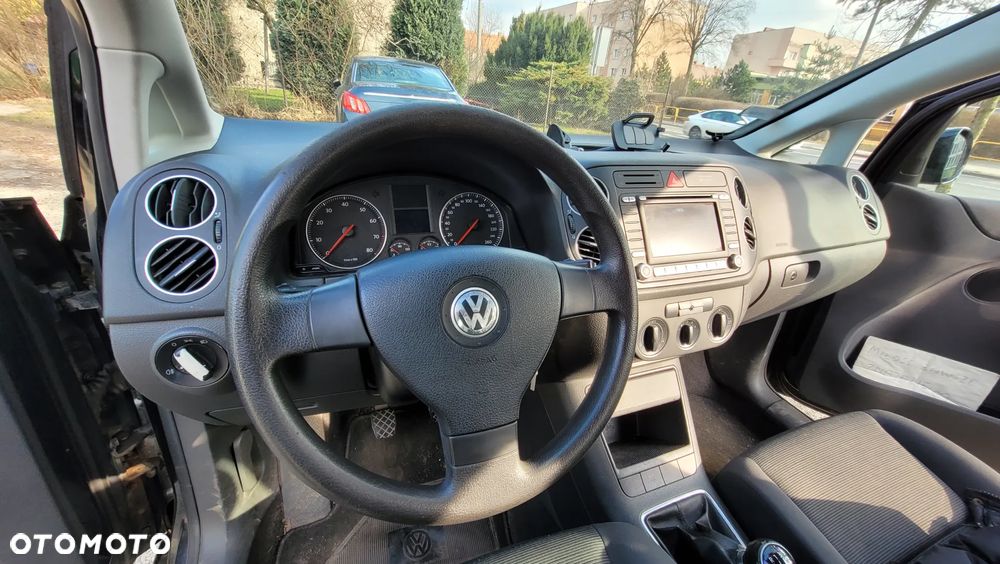 Volkswagen Golf Plus 1.6 FSI Comfortline - 16