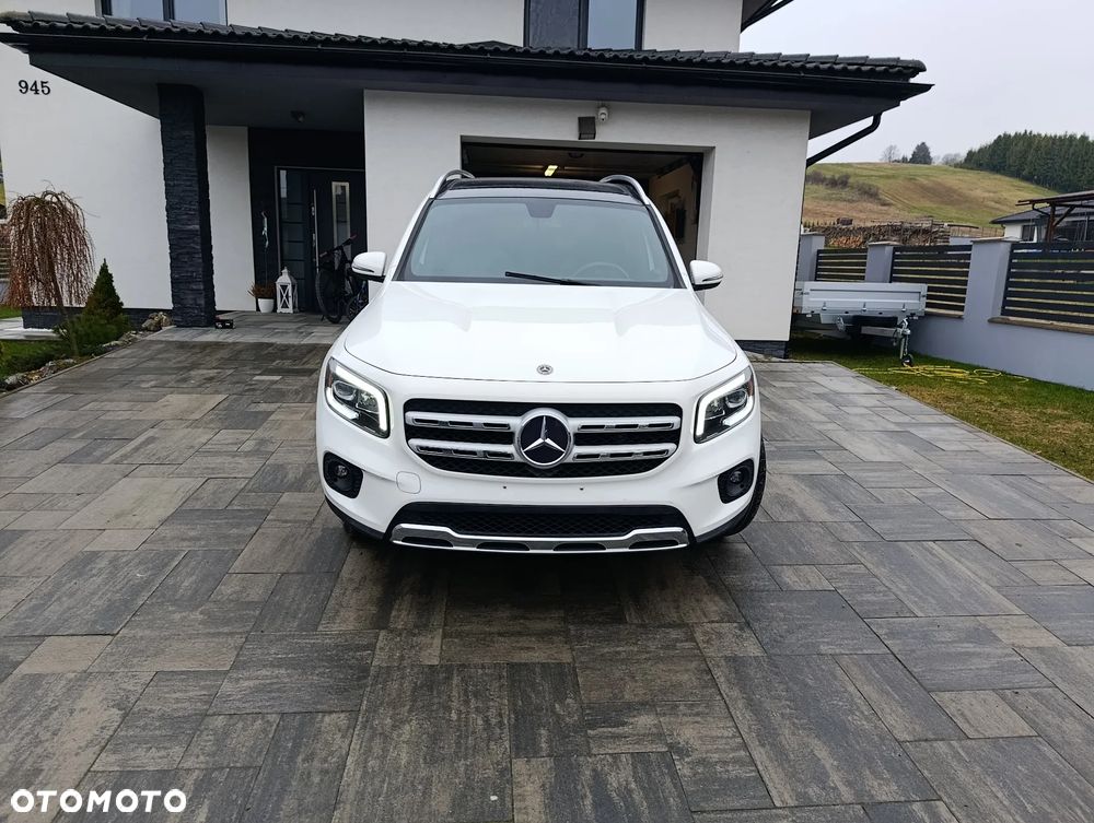 Mercedes-Benz GLB 250 4Matic 8G-DCT Style - 1