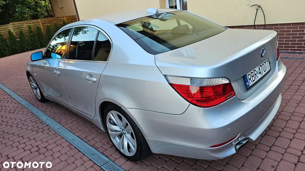 BMW Seria 5 530i - 29