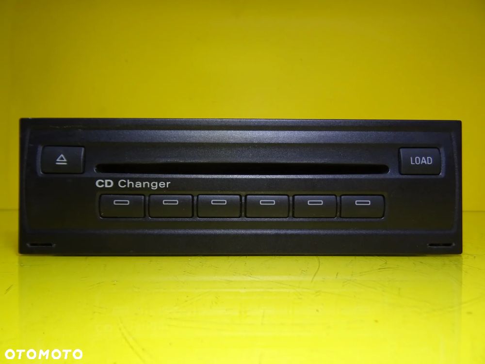 ZMIENIARKA CD AUDI A6 C6 4E0035111A NR148 - 1