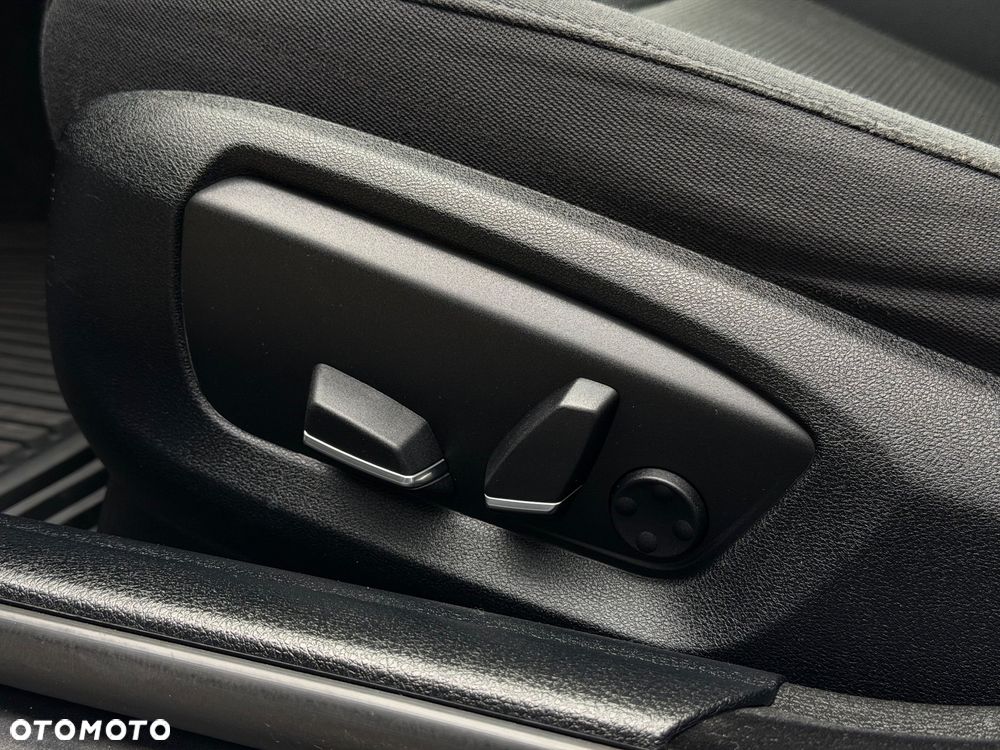 BMW Seria 5 - 27