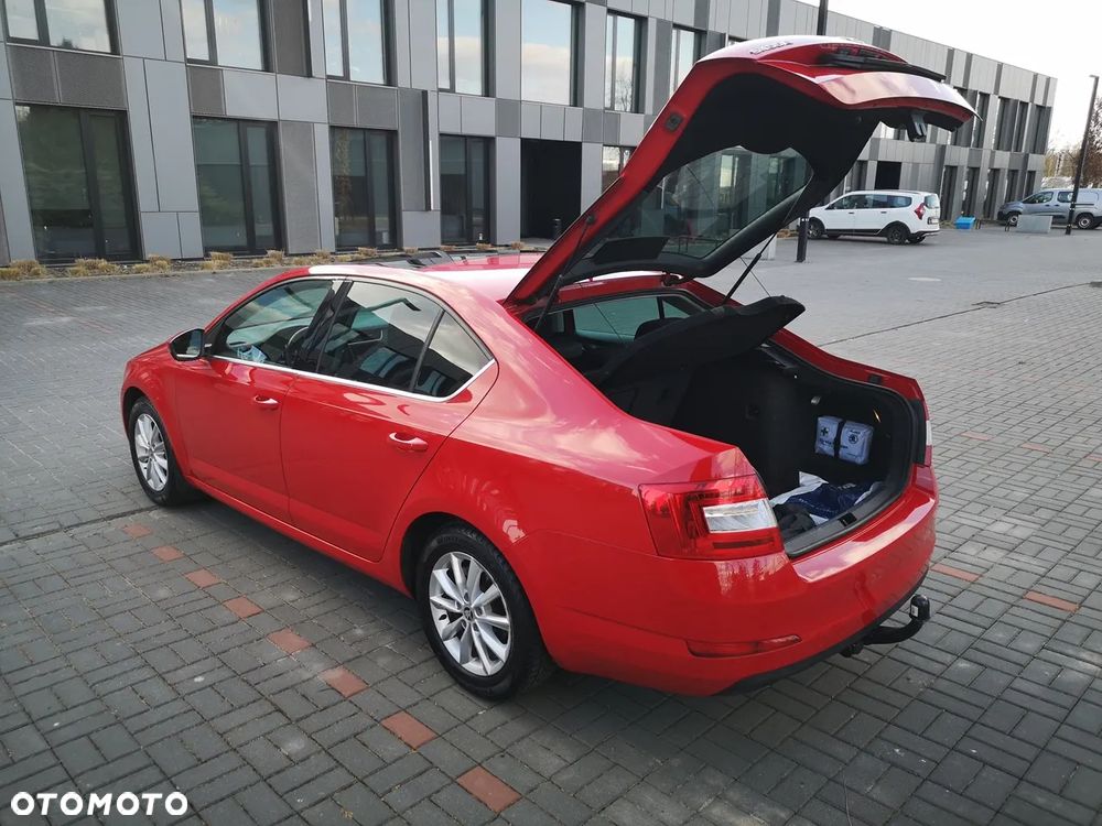 Skoda Octavia 1.4 TSI DSG Ambition - 27