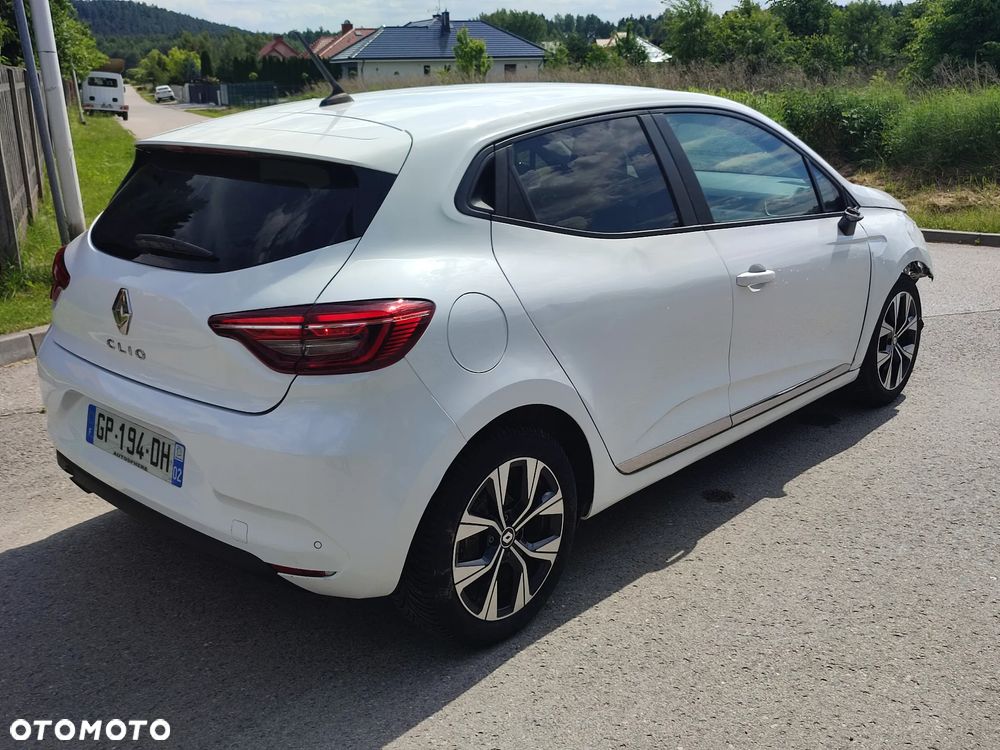 Renault Clio TCe 90 EVOLUTION - 6