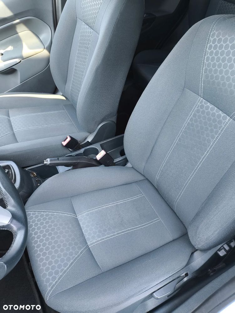 Ford Fiesta 1.4 Titanium X - 17