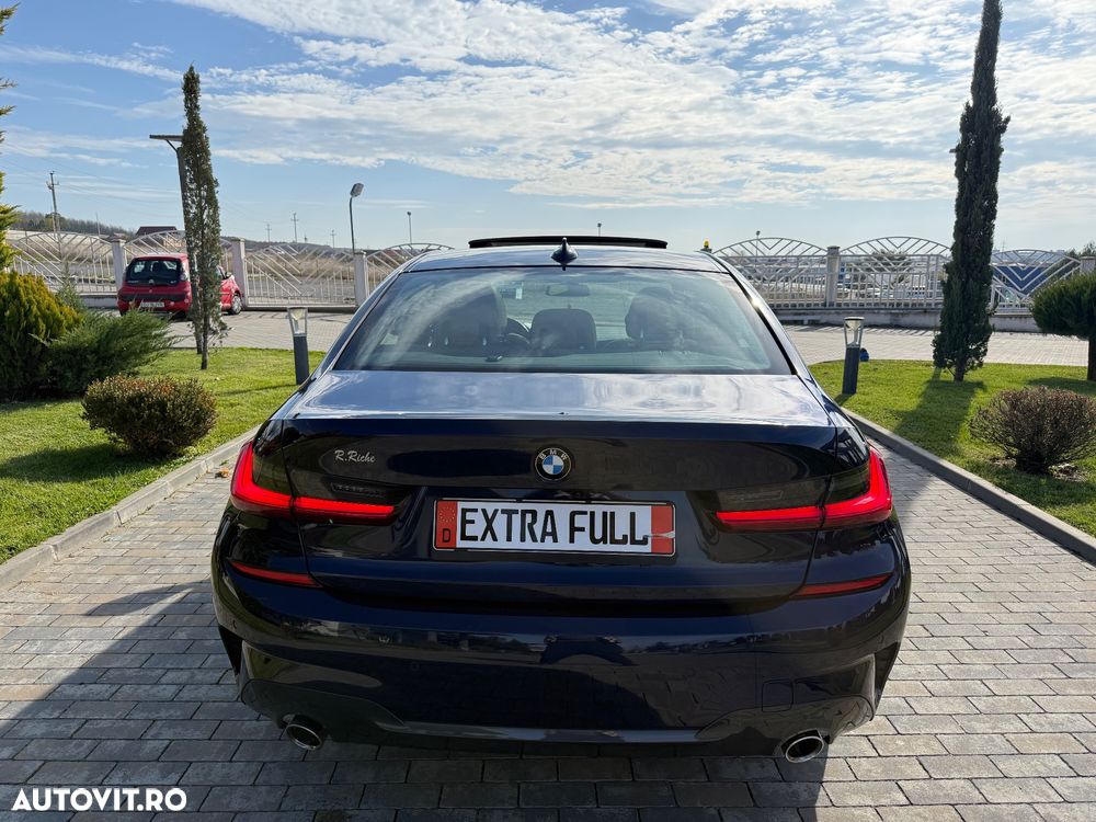 BMW Seria 3 330i AT - 8