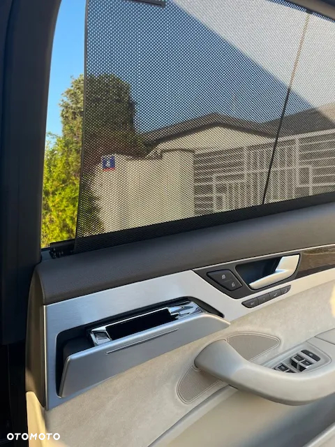 Audi A8 3.0 TDI L Quattro - 25