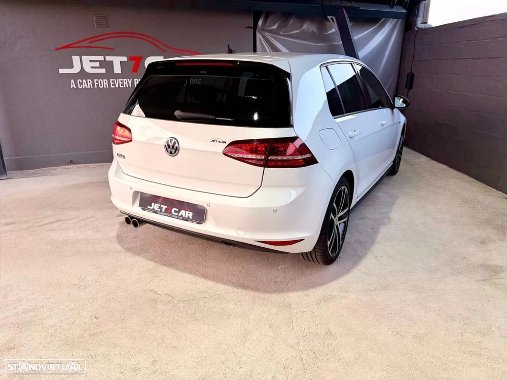 VW Golf 2.0 TDI GTD - 8