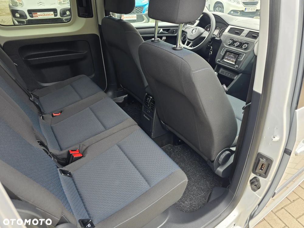 Volkswagen Caddy - 10