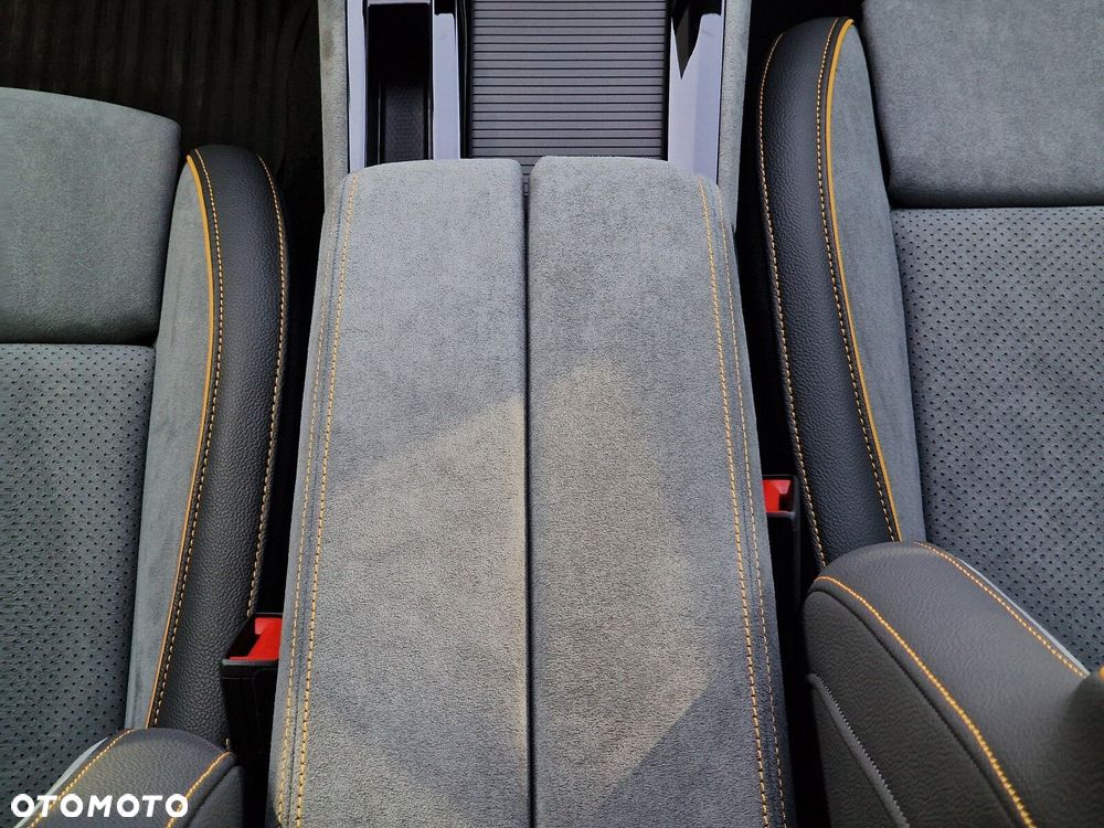 Skoda Superb 2.0 TDI SCR 4x4 Selection DSG - 21