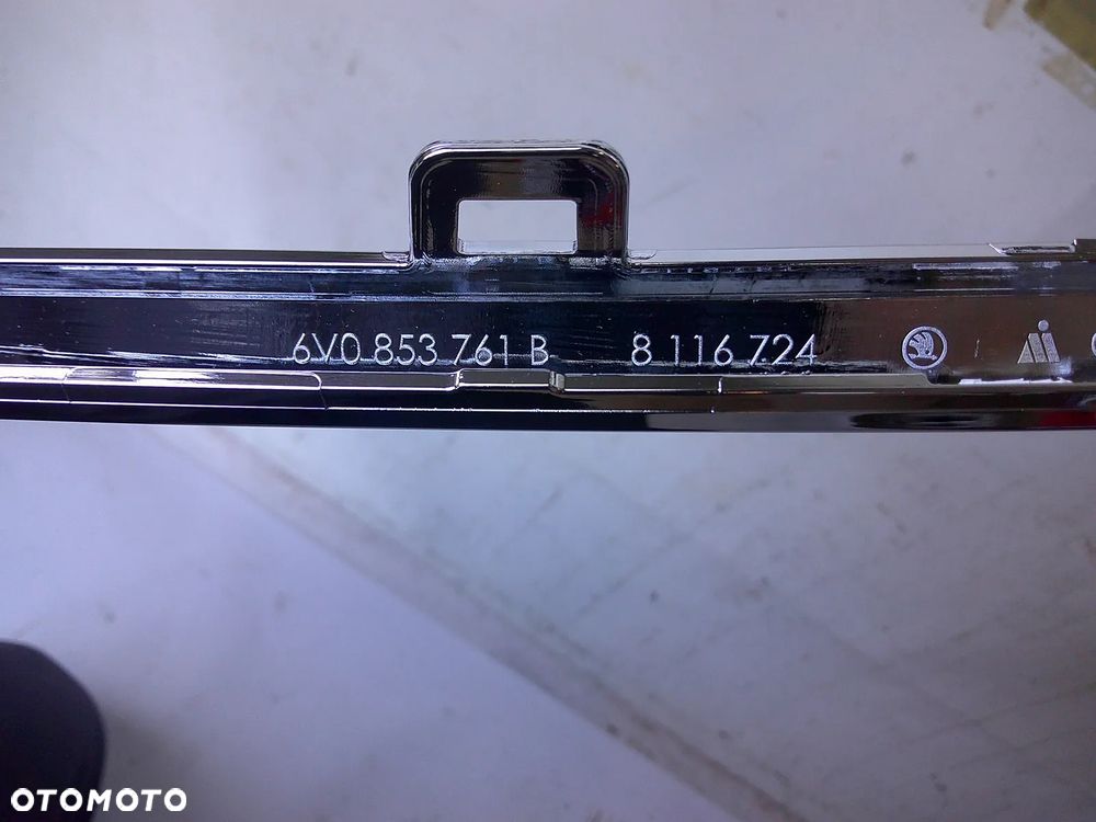 skoda fabia iii 3 lift chrom ramka grilla atrapy listwa oe - 2