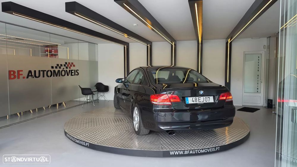 BMW 320 d Coupe - 17
