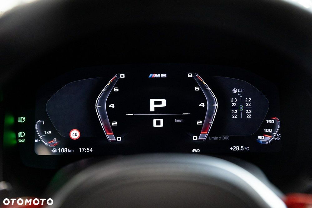 BMW M8 Standard - 36