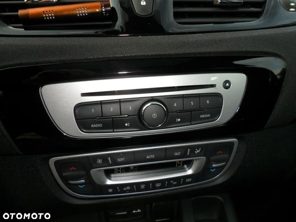 Renault Grand Scenic Gr 1.2 TCe Energy Bose - 29