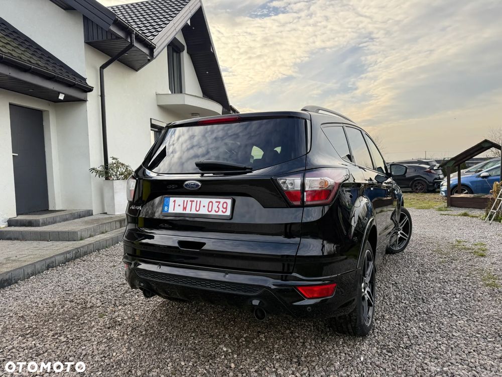 Ford Kuga 2.0 TDCi 2x4 ST-Line - 32