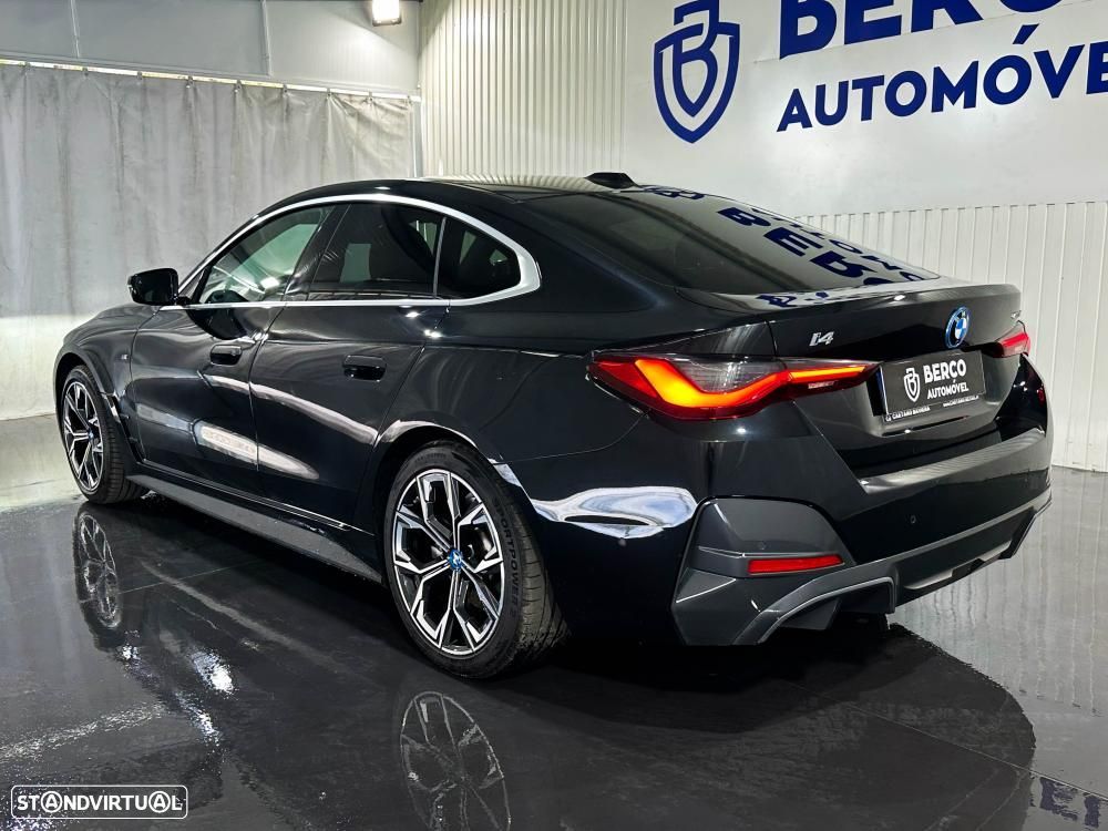 BMW i4 eDrive40 Pack Desportivo M - 7