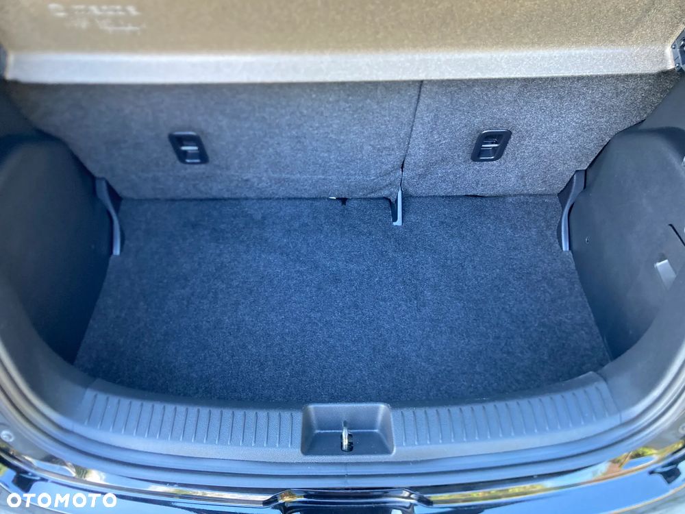 Mazda 2 1.5 Exclusive + - 20