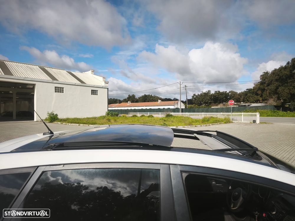 Kia Venga 1.4 CRDi TX ISG - 9