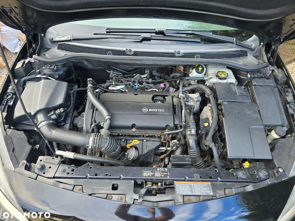 Opel Astra IV 1.6 T Cosmo - 22