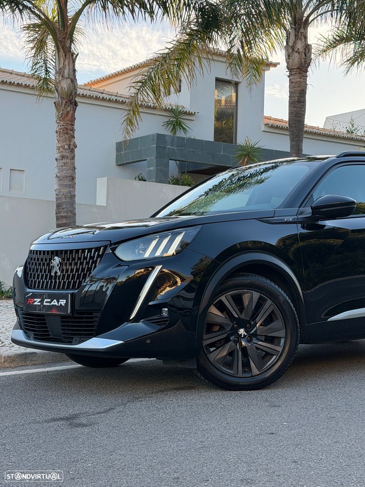 Peugeot 2008 1.2 PureTech GT EAT8 - 4