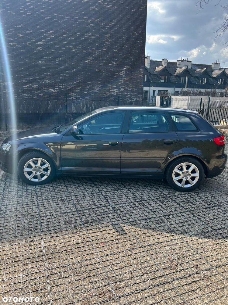 Audi A3 Sportback 1.8 TFSI Quattro Ambiente - 8