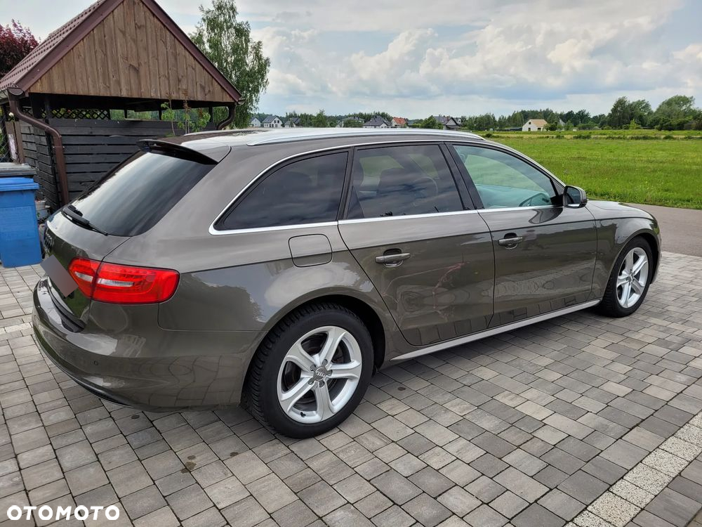 Audi A4 Avant 2.0 TDI DPF quattro S tronic Ambition - 5