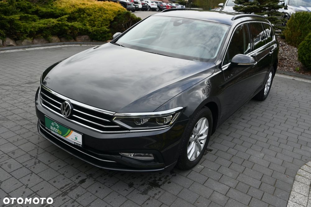 Volkswagen Passat 2.0 TDI SCR DSG Business - 1