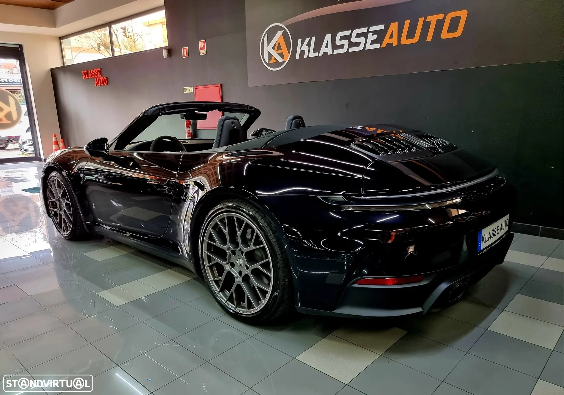Porsche 911 (992) Carrera PDK - 8