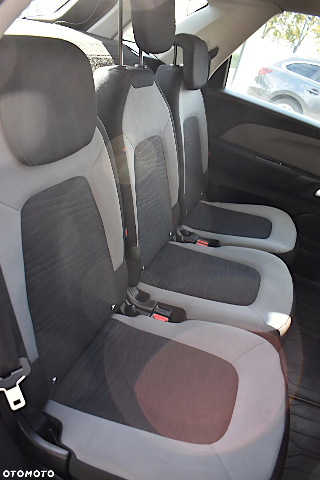 Citroën C4 Picasso 1.6 e-HDi Exclusive ETG6 - 33