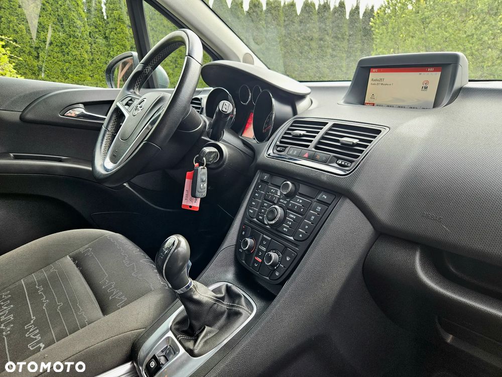 Opel Meriva 1.4 T Design Edition S&S - 9