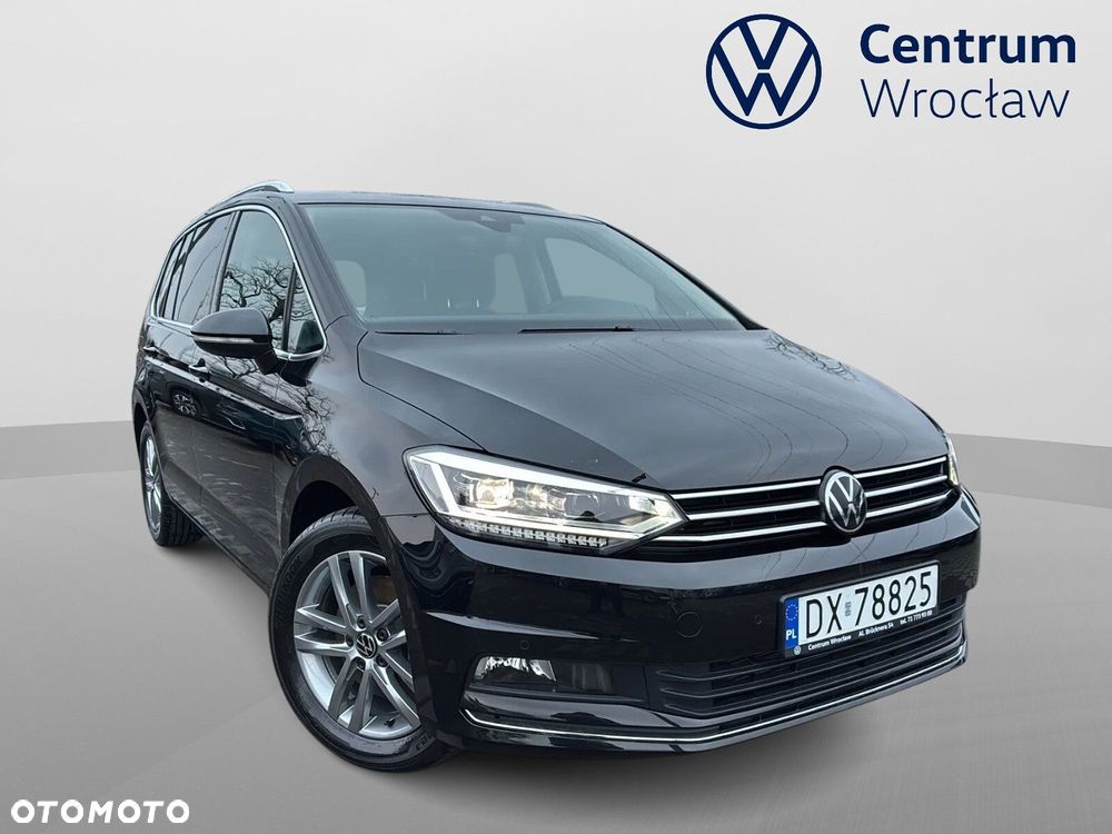 Volkswagen Touran - 12