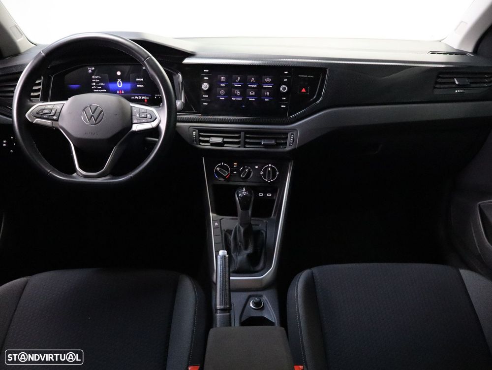 VW Polo 1.0 TSI Urban DSG - 9