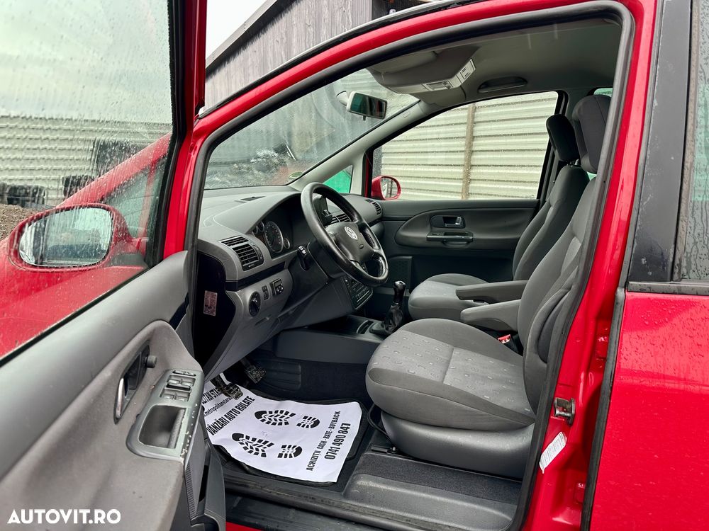 Volkswagen Sharan 2.0 TDI DPF Comfortline - 9