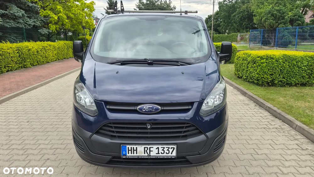 Ford Custom - 8