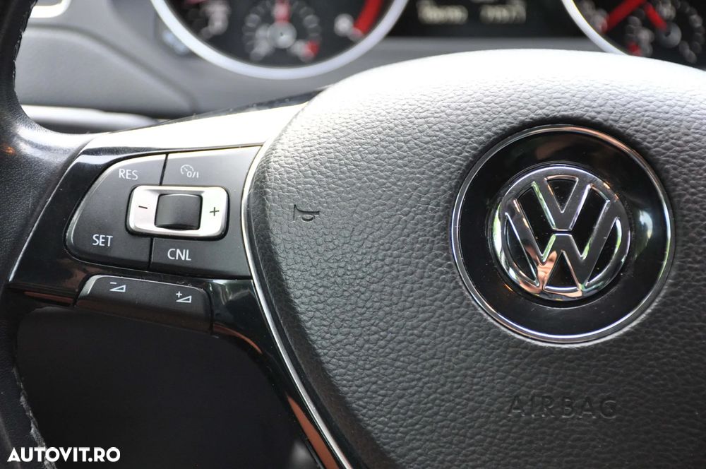 Volkswagen Jetta 1.2 TSI Comfortline - 14