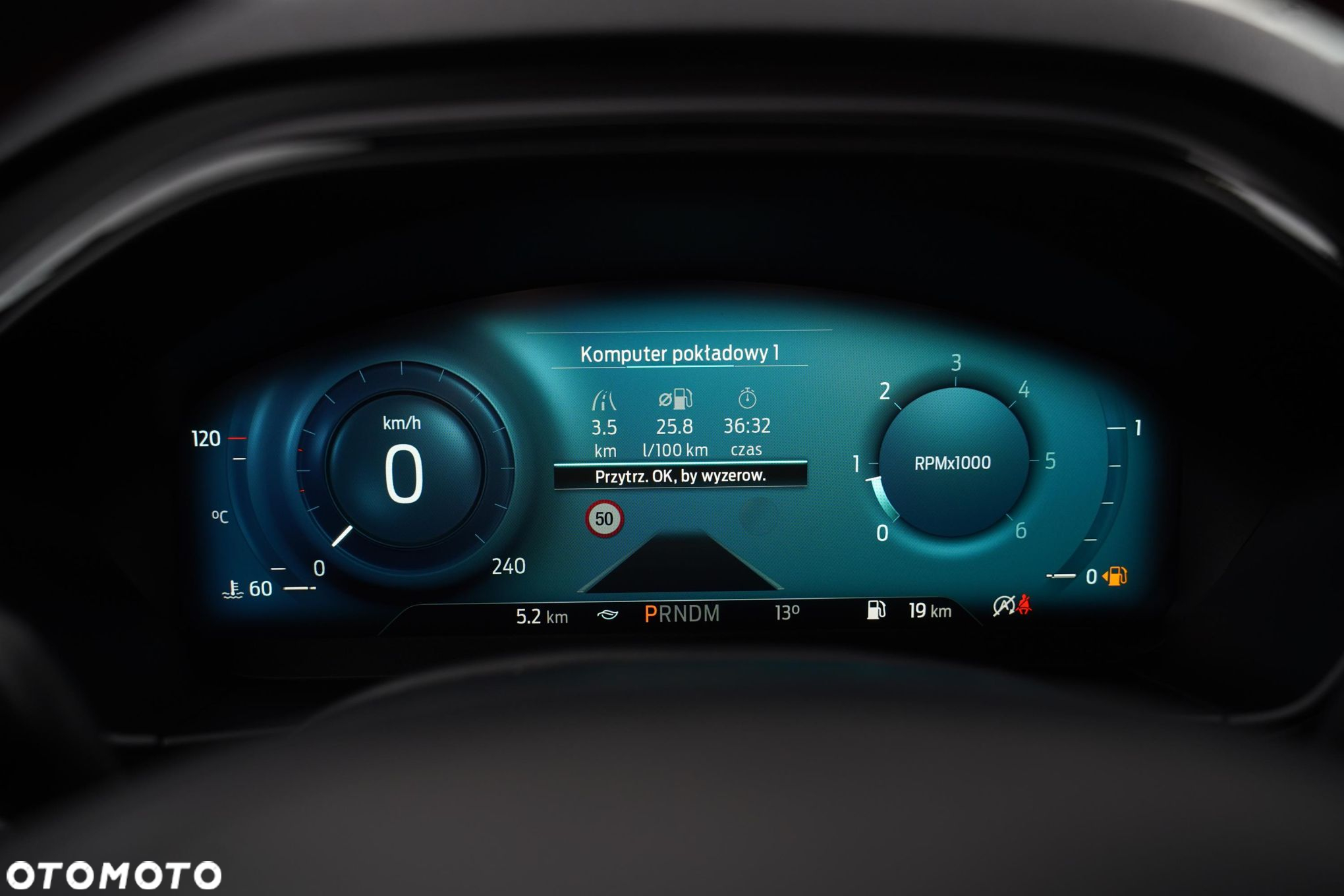 Ford Focus 1.0 EcoBoost mHEV ST-Line X - 14