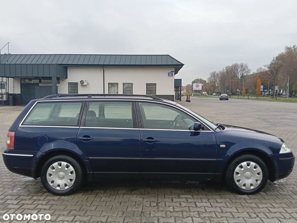 Volkswagen Passat 1.9 TDI Highline - 6
