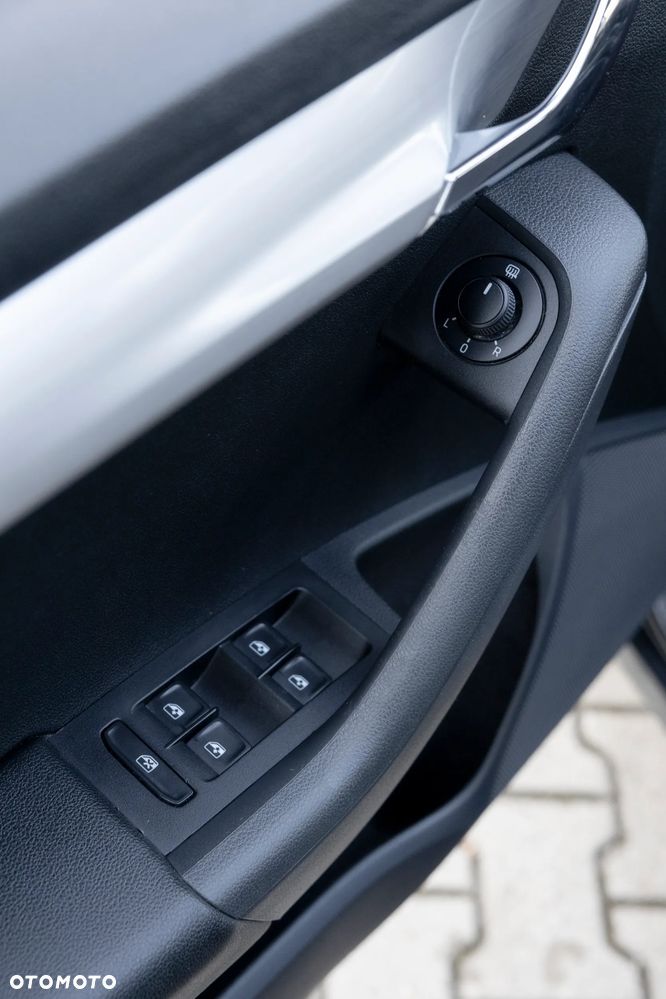 Skoda Octavia 1.5 TSI ACT Ambition - 7