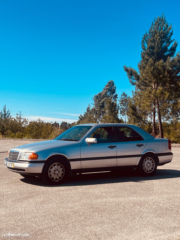 Mercedes-Benz C 220 D Elegance - 8
