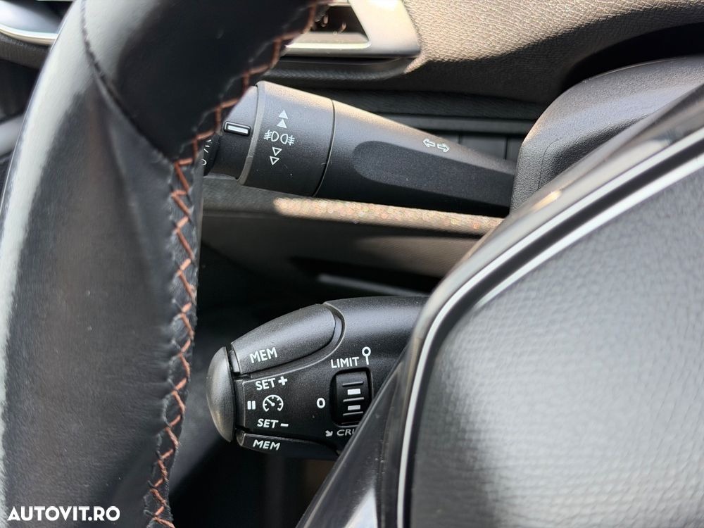 Peugeot 5008 BlueHDI 120 Stop & Start Active - 36
