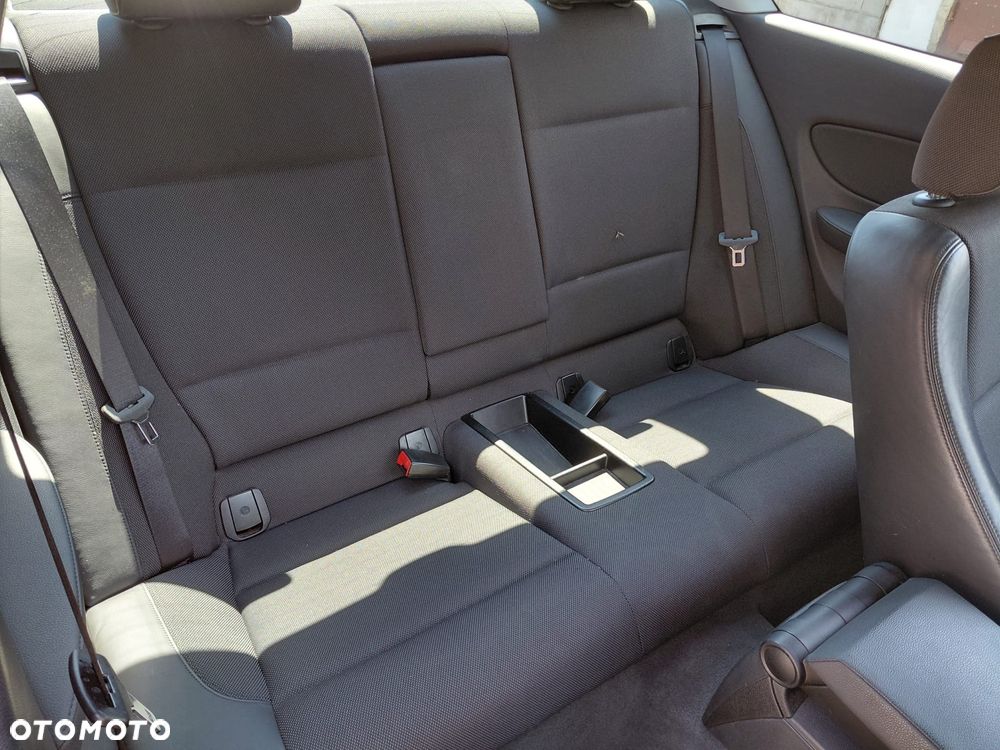 BMW Seria 1 120d Edition Exclusive - 15