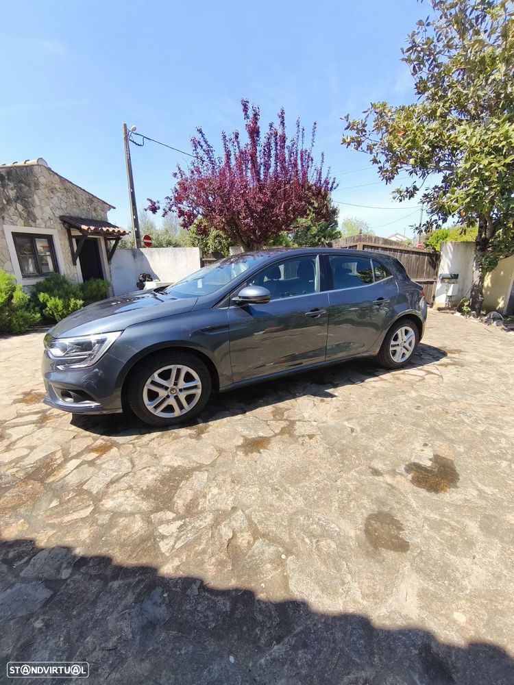 Renault Mégane 1.5 dCi Zen - 5