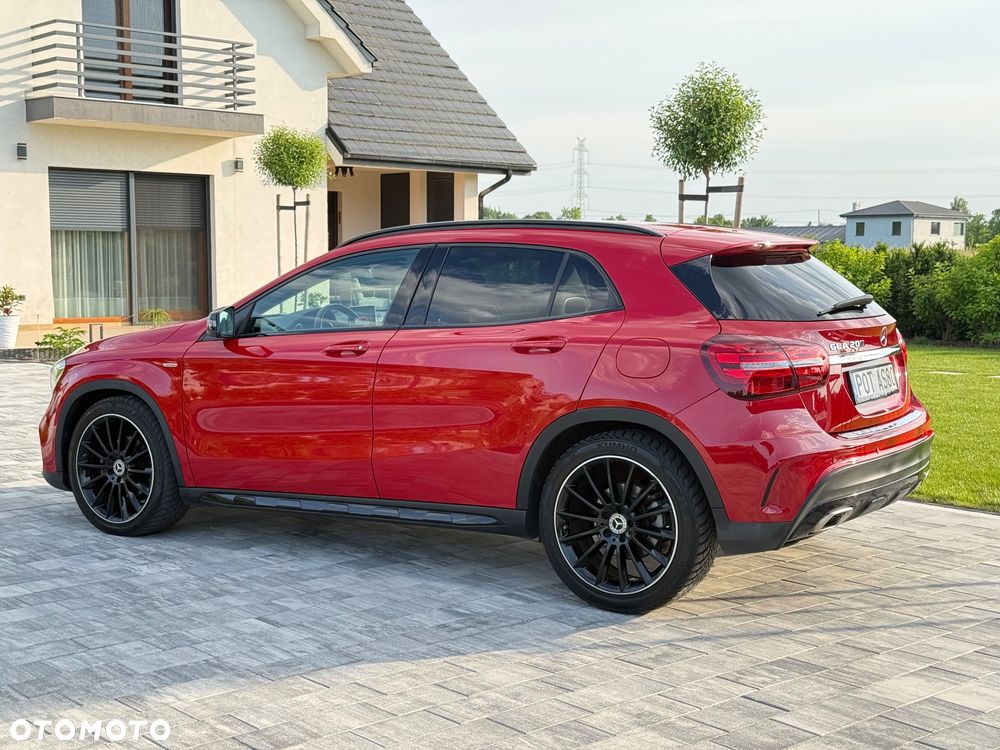 Mercedes-Benz GLA 200 7G-DCT Peak Edition - 6