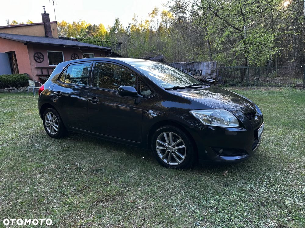 Toyota Auris - 4