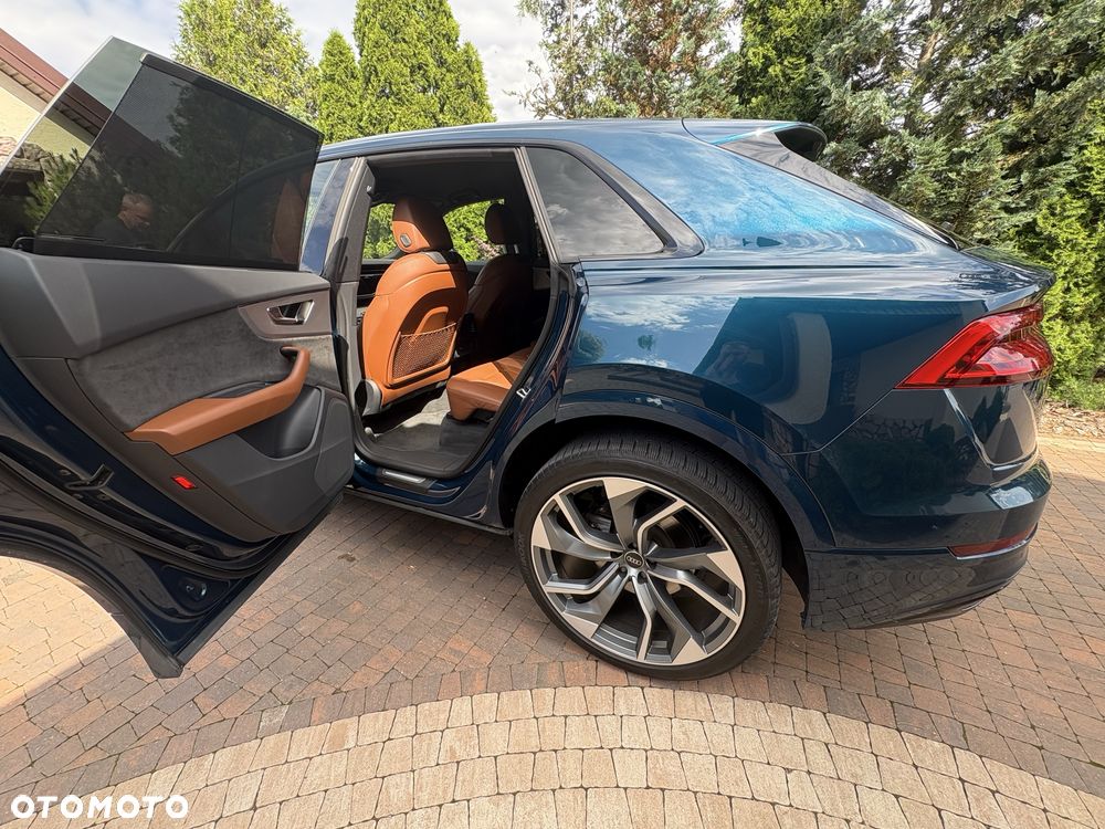 Audi Q8 - 2