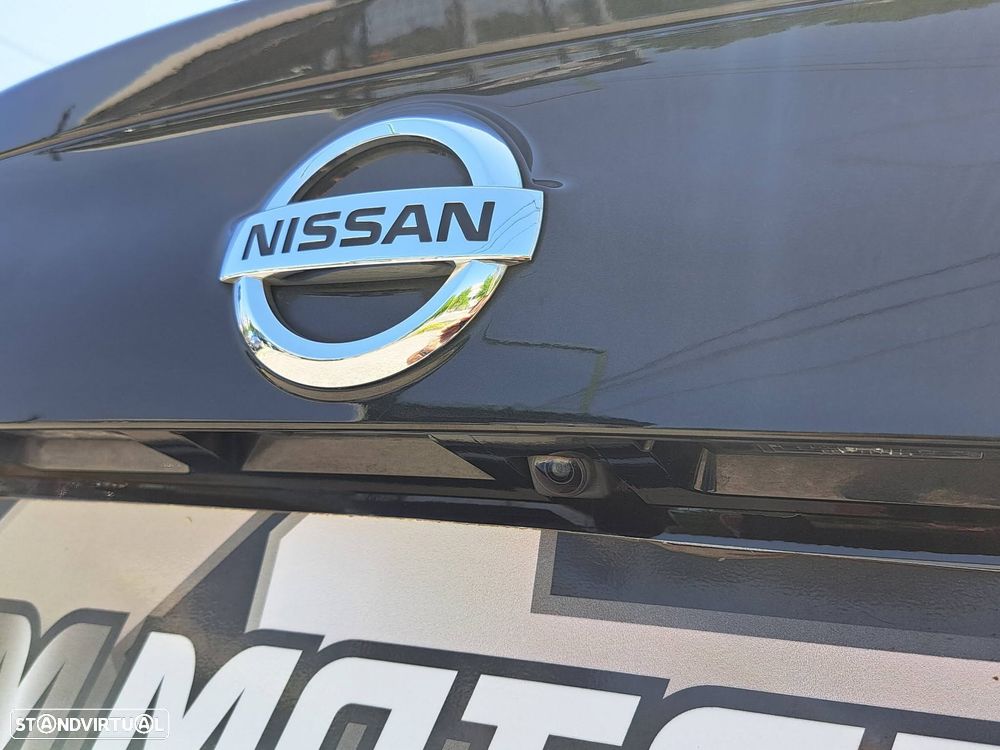 Nissan Qashqai 1.3 DIG-T N-Connecta J18 - 27